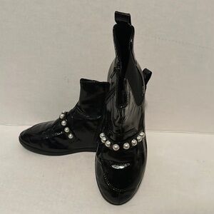 ZARA BLACK LEATHER BOOTS